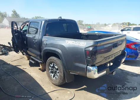 2023 Toyota Tacoma Trd Off Road z USA, uszkodzony, nr VIN 3TMCZ5AN1PM575595